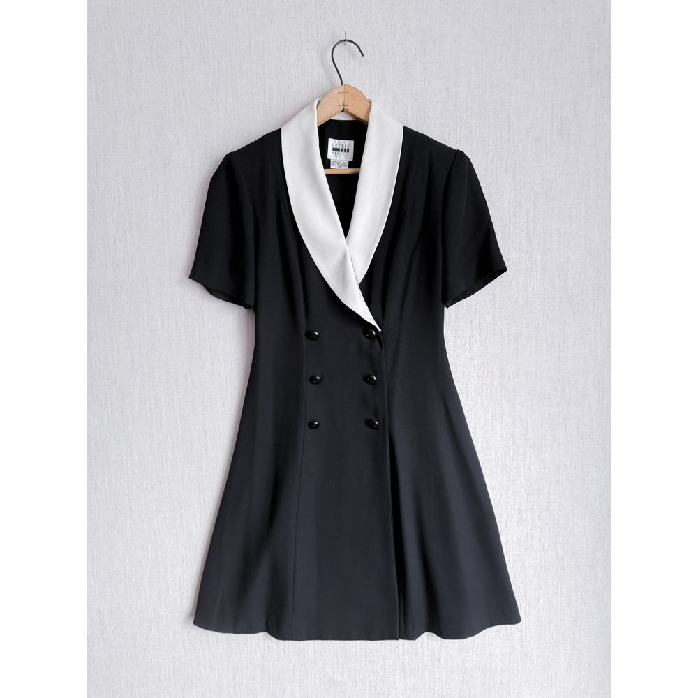 Leslie Fay Petite Black Tuxedo Dress White Contrast Shawl Collar Double Breasted